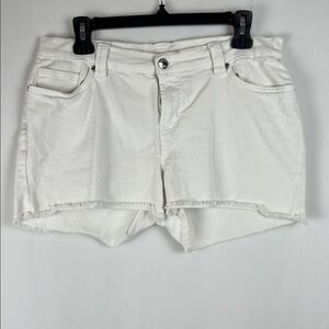 VENUS White‎ Jean Shorts with Frayed Hem